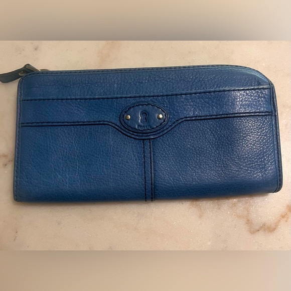 Fossil Blue Leather Marlow Maddox Zip Clutch Wallet Boho Classic - Picture 1 of 8